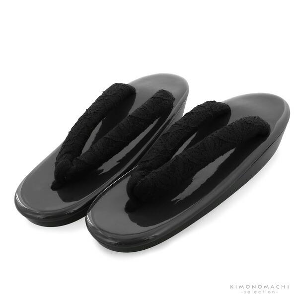 シンプルな台に、鼻緒のフラワーレースが上品で足元をドレスアップしてくれます。ウレタン草履は足なじみが良いので歩きやすく、草履を履きなれていない方でも足が痛くなりづらく長時間歩いても疲れにくいです。また、ウレタン底の草履は水や汚れ強く、滑り止...