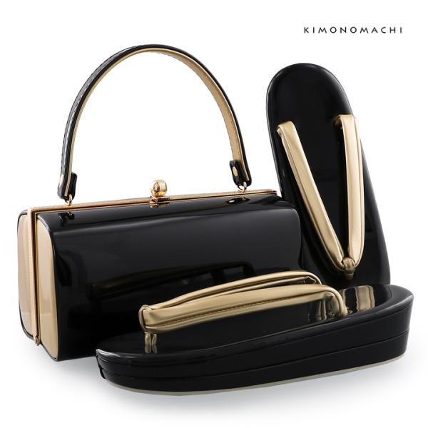 晴れ着にぴったりの振袖用草履バッグセットです。振袖など華やかな礼装のお着物に合わせてお使いいただけます。エナメル調の柔らかな光沢があり華やかな雰囲気です。シンプルな無地なので、現代柄、古典柄どちらのお着物にも合わせやすい草履バッグセットです...