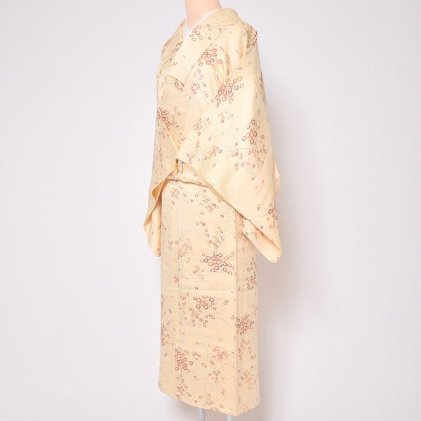 Prices down3）(中古品)仕立て上がり 単衣着物 「クリーム色 水面地紋
