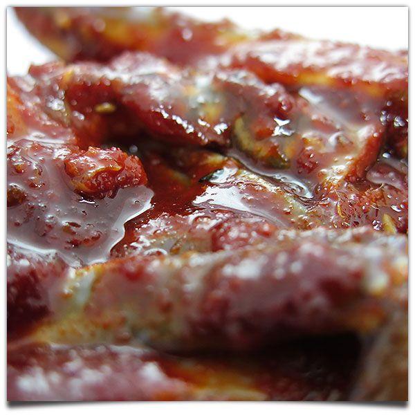 寒い時期限定の渡りガニ。ケジャンが食べられる季節が毎年待ち遠しいと、大好評のキムチです。★嬉しいお知らせ★お客様から「ケジャンを一年中食べたい」「他で手に入らない」といったご意見を多くいただきました。ご好評につき、成栄食品では一年中お召し上...