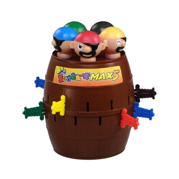 タカラトミー 超飛び黒ひげ危機一発 MAX5