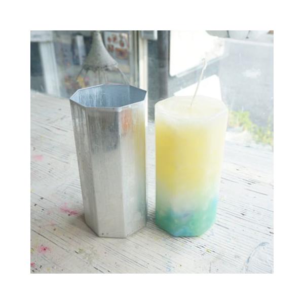 キャンドル製作用に必要なアルミ製の型（モールド）です。高さ16cm×幅7.9cm　のキャンドルが作れます。・ワックスが漏れる場合は、ワックスを注いだ後に、型の底面を水に浸すようにしてください。・キャンドルを抜く際に叩くと変形の要因になります...