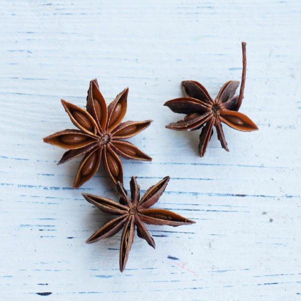 アロマワックスサシェやキャンドル制作にお使いいただけます。■大きさ：約3cm■重さ：約35g■個数：約20個※自然素材のため色・大きさにはバラつきがあります。あらかじめご了承ください。