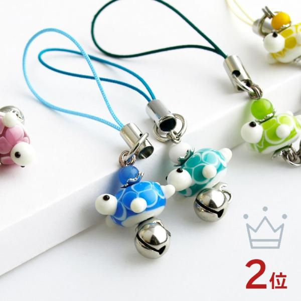 亀*井様 プーさん ストラップ2種類 とファスナーマスコット新品 未使用 平成レ 亀*井様 プーさん ストラップ2種類 とファスナーマスコット新品