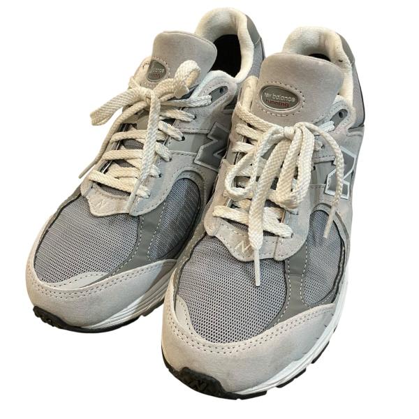 ニューバランス NEW BALANCE ローカットスニーカー M2002RXJ グレー サイズ：26CM