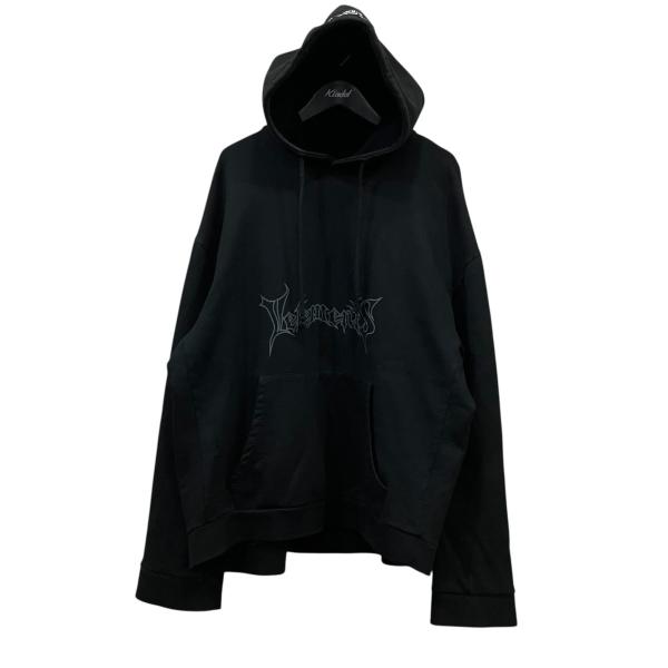 vetements メタルロゴパーカー XSサイズ 値下げ】VETEMENTS メタルロゴプルオーバーパーカー ブラック サイズ