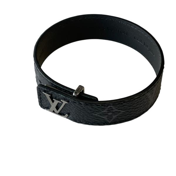 【お値引き中】LOUIS VUITTON ブラックレザーブレスレット / 箱付き 中古・古着通販】LOUIS VUITTON (ルイ ヴィトン) レザーブレスレット