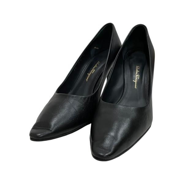 Salvatore Ferragamo フェラガモ ブラックパンプス 7C FERRAGAMO（フェラガモ） 【値下げ】Salvatore Ferragamo パンプス