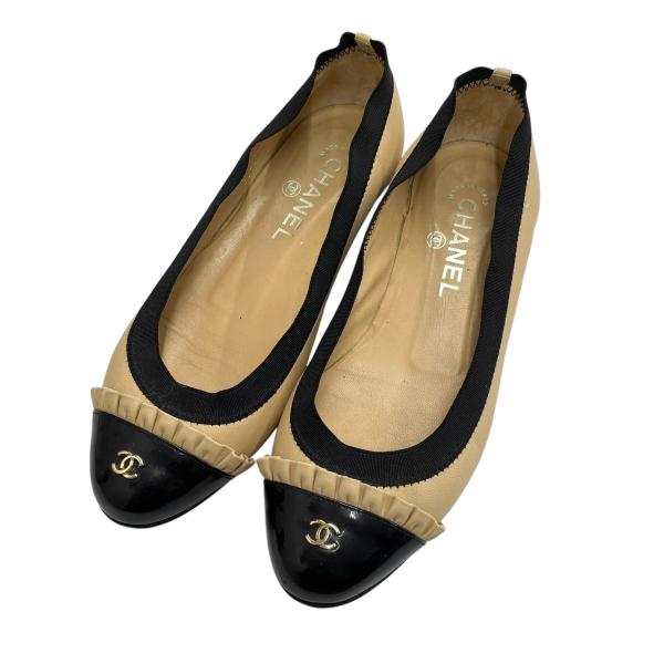 CHANEL フラットシューズ ベージュ/ブラック　38 CHANEL（シャネル） 【値下げ】CHANEL バレエシューズ G26480 ベージュ