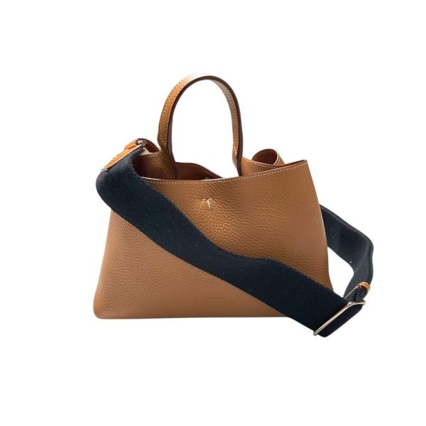 期間限定セール!!【TOD'S】スモール ショルダーバック API SACCA kindal_8032000813382