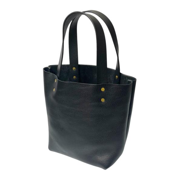 新品 KINGSLEY WALTERS STUDIO キャンバス トートバッグ 1年間愛用した＜KINGSLEY WALTERS STUDIO＞のトートバッグ