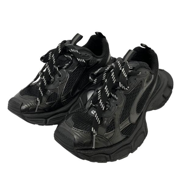 BALENCIAGA ブラック スニーカー サイズ39 Balenciaga スニーカー 男性 ファブリック 黒/白 | B-Exit – B