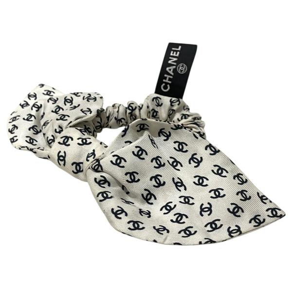 CHANEL（シャネル） ココマークリボンシュシュ ホワイト