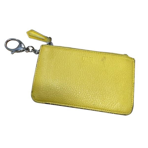 FENDI フェンディ ピーカブーカードケース 8AP161 イエロー