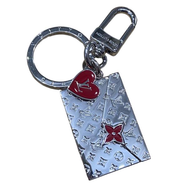 ルイヴィトンシルバー ロゴ キーホルダー ルイヴィトン ロゴキーホルダー Louis Vuitton - メルカリ