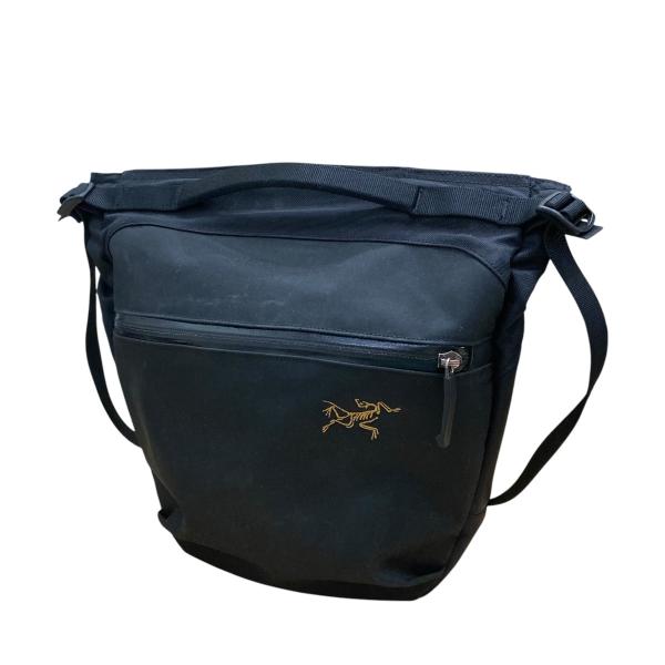 ちゅう　ARC'TERYX ブラック ショルダーバッグ アークテリクス ショルダーバッグ メンズ ARC'TERYX 中古