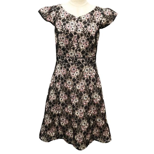 TOCCA ワンピース　新品 TOCCA トッカ フラワーレースワンピース 6784222 ブラック