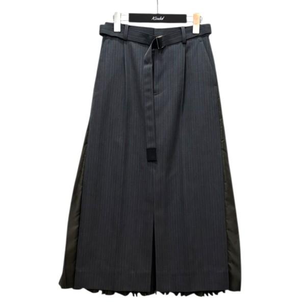 は*む様 sacai サカイ　コレクションライン　フレアスカート　後ろフレアスカ sacai（サカイ） sacai Stripe Doeskin Skirt 25-08120 グレーx