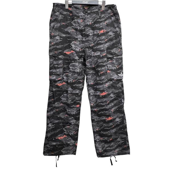 Eve着用 Undercover カーゴパンツ kindal_8071000109323