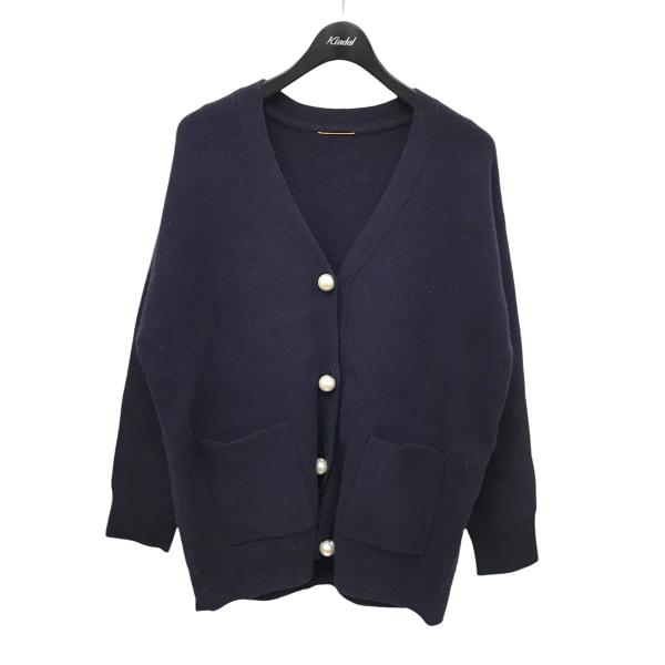 アパルトモン　Pearl botton Vneck Cardigan 新春セール☆新品アパルトモンPearl botton Vneckカーディガン - メルカリ