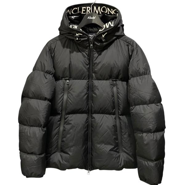MONCLER（モンクレール） MONCLER MONTCLA ダウンジャケット