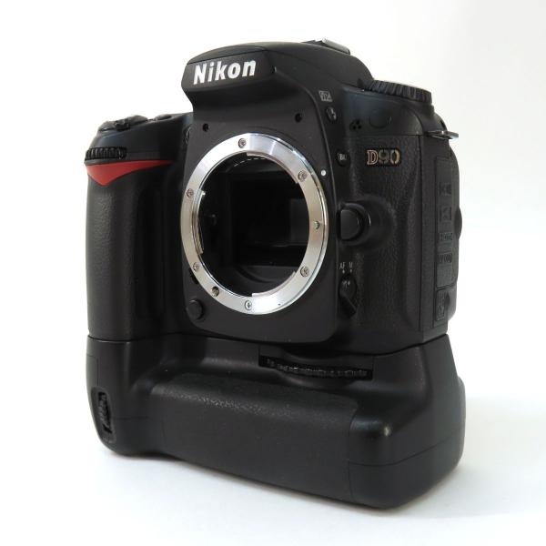 Nikon D80 超美品 MB-D80付 バッテリー2個付 劣化度0 ヨドバシ.com - ニコン NIKON MB-D80 マルチパワーバッテリーパック