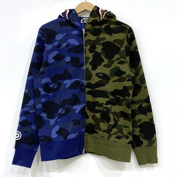 A BATHING APE アベイシングエイプ SPLIT CAMO SHARK FULL ZIP HOODIE