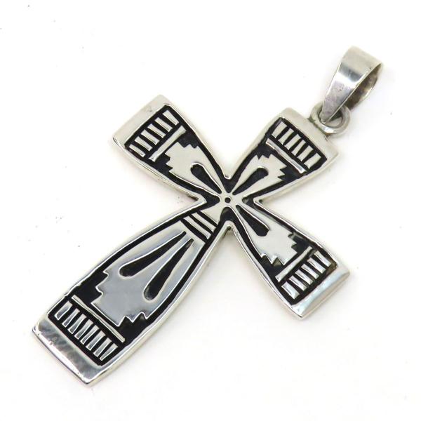 J．BEGAY（ジョー・ビゲイ） クロススパイダーウェブペンダントトップ　ナバホ Navajo（ナバホ）Steven.J.Begay クロス ペンダントトップ
