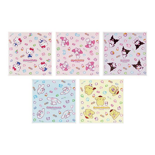 SKT-700279サンリオキャラクターズ「マシュグミ/おにぎりラップ 30P」包むだけで簡単に、可愛いキャラクターのおにぎりを作れるラップ。シートは30枚入り(5柄×6枚)。シートの中央にご飯を乗せてくるっと包み、付属のシールで留めれば出...