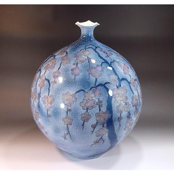 有田焼 金彩釉裏紅枝垂れ梅絵花瓶｜陶芸作家 藤井錦彩 作 : 有田焼