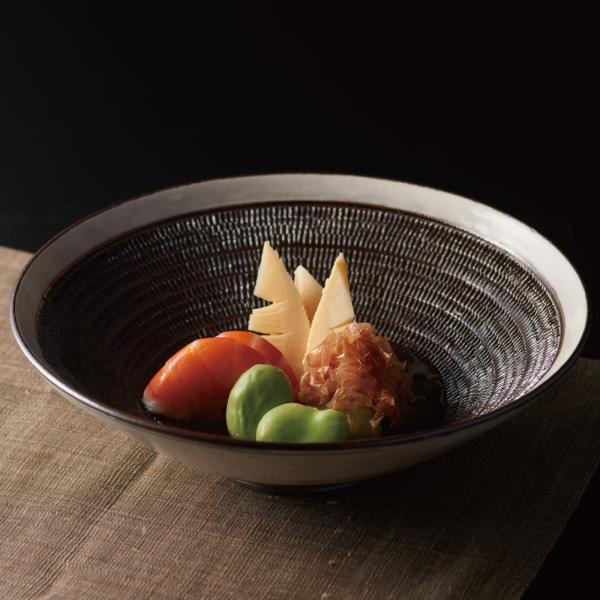  {E j a v[g 2025  dグ g` H  { ؗq