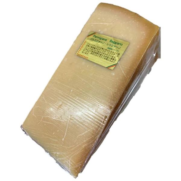 Zanetti イタリア産　DOPパルミジャーノレッジャーノ 1kgカット