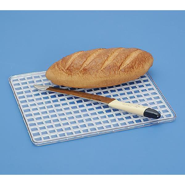 メッシュ構造だから、包丁がしっかり下まで入りパンをきれいに切れます。しかも包丁を傷めません！メッシュを外せばお掃除ラクラク材質：(トレー)メタクリル　　　(メッシュ)ポリプロピレンサイズ：340×273×13Hmm耐熱温度：(トレー)90℃...