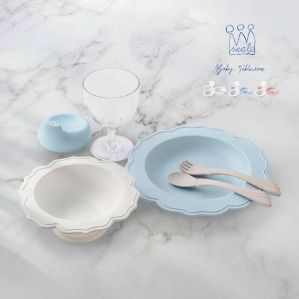 ■初めての離乳食から長く使える見栄えもきれいなセット・小皿（5〜6ヶ月〜）　・ボウル（5〜6ヶ月〜）　・グラス（1歳ごろ〜）　・スプーン＆フォーク（1歳ごろ〜）■妥協のない品質赤ちゃんの手や口に直接触れるものだから、素材〜製造まで、全て日本...