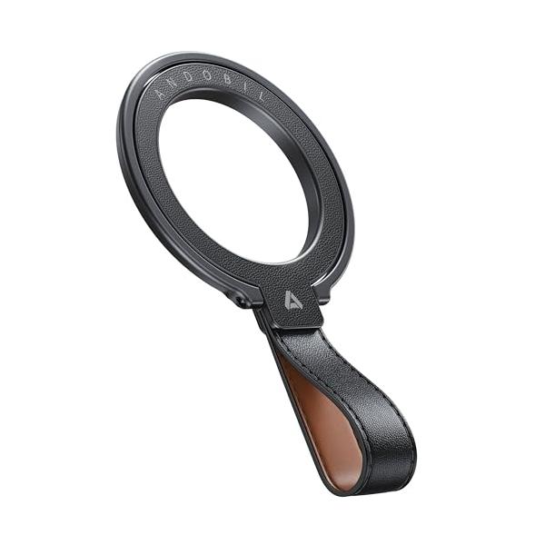 ブラック/-/MagStand Pro-leather・Model:MagStand Pro-leather・??より快適な視野角・より快適な暮らし市販の小型スマホリングでは縦置きができなかったり、縦置きの角度が足りなかったりする問題を解決...