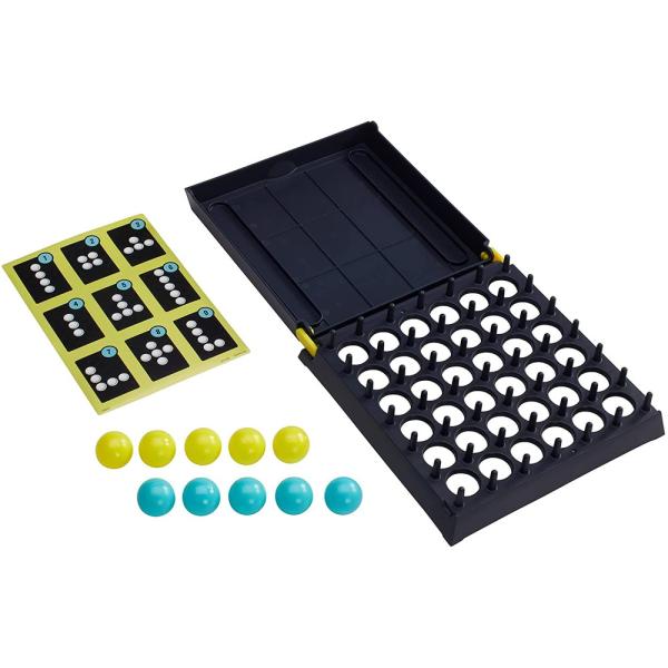 【商品名：マテルゲーム(Mattel Game) トラベル バウンス・オフ テーブルアクションゲーム 7歳〜 GKF10】　【商品説明】　○カードの絵と同じように、ボールをバウンドさせながらトレイに投げ入れる、新感覚のテーブルアクションゲー...