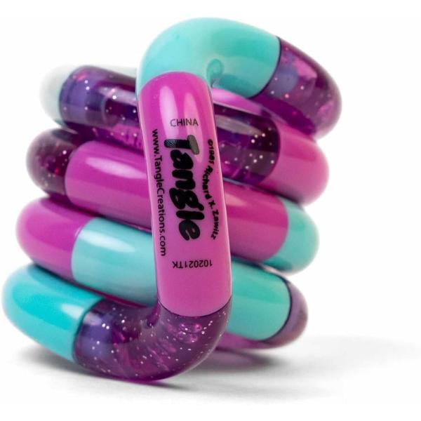 世界累計販売数2.5億個！！ひねっていじって気分爽快！とにかく触らずにはいられない！不思議な魅力満載の元祖フィジットトイ！　●たくさん集めてつなげてカスタマイズ可能！自分だけのオリジナルのタングルが作れる！　　対象年齢：6歳以上　商品サイズ...