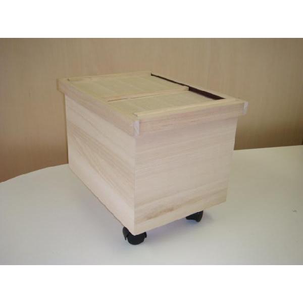 桐製米びつ・ライスストッカー30kg 三角コーナー付き