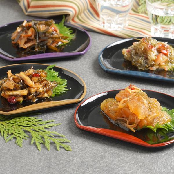 【お歳暮ギフト解体セールのため緊急値下げ】※フードロス削減にご協力お願いいたします。4種類の松前漬を詰め合わせた生珍味セットです。数の子のプチプチとした食感が楽しめる「数の子松前」。甘みを含んだシコシコした歯ごたえが特徴の北寄（ホッキ）を加...