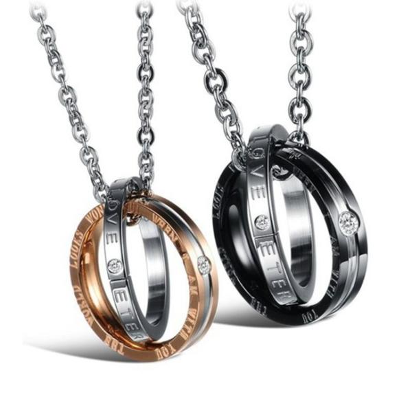 組み合わせ方自由☆ペアネックレスとして…☆友だちとおそろいも可能！☆単品購入もOKです！ペア売りではなく各カラー1個売りです。ラッピング対応は致しておりません。ご了承願います。どちらのリングにも【 ETERNAL LOVE 】　　　　　　　...