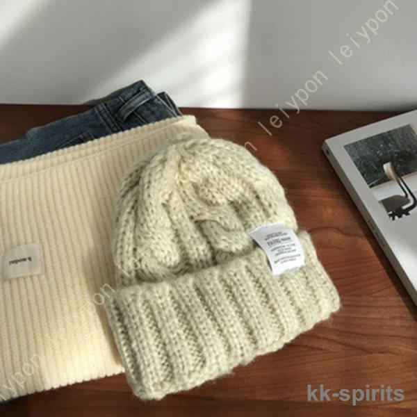 商品詳細：【サイズ】：M=頭周り約56-58CM（フリーサイズ）【素材】：アクリル【裏地】：なし・抗菌加工で清潔、臭わない頭皮は人体の中でも、特に汗や皮脂の分泌が多い場所。それは「臭いの元となる雑菌が繁殖しやすい場所」でもあります。この帽子...