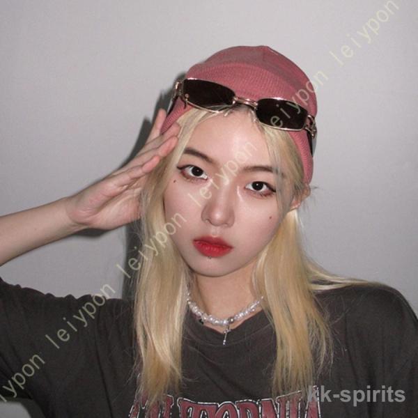 商品詳細：【サイズ】：M=頭周り約22深さ21cm（フリーサイズ） 【素材】：アクリル【裏地】：なし・抗菌加工で清潔、臭わない頭皮は人体の中でも、特に汗や皮脂の分泌が多い場所。それは「臭いの元となる雑菌が繁殖しやすい場所」でもあります。この...