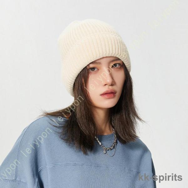 商品詳細：【サイズ】：M＝幅約22cm*長い約22cm+折り畳み約9cm、頭周り約54-60cm（フリーサイズ）【素材】：アクリル【裏地】：なし・抗菌加工で清潔、臭わない頭皮は人体の中でも、特に汗や皮脂の分泌が多い場所。それは「臭いの元とな...