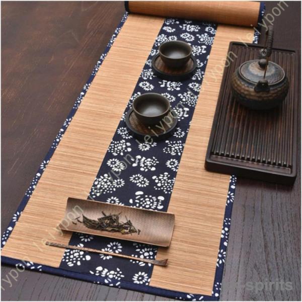 ★テーブルクロス ホテル レストランをインテリアの一つとして、シンプルで明るいお部屋を彩ります。こたつの天板・卓上にも最適！簡単に洗浄。★敷くだけで明るい雰囲気になり、食卓が華やかに！急なお客様とのお食事会でも、さっと敷くだけでお洒落なキッ...