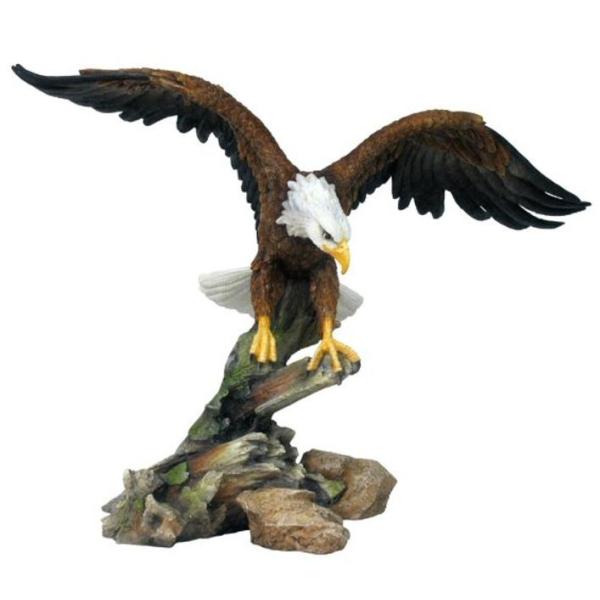 翼を広げるイーグル 動物 岩場 カラー 置物 フィギュア Buyee Buyee Japanese Proxy Service Buy From Japan Bot Online