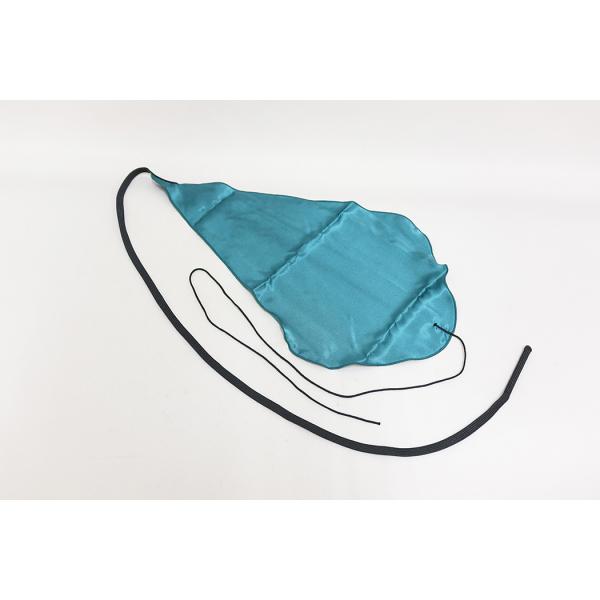 吸水性と速乾性に優れ、ハイクオリティーファイバー繊維で編み上げた生地を使用。管体にスムーズに通るティアドロップデザインの形状で管内の水分をきれいに取り除きます。