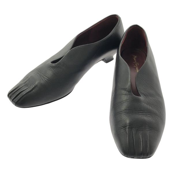 Mame Kurogouchi / マメクロゴウチ Curved Line Low Heel Slipon
