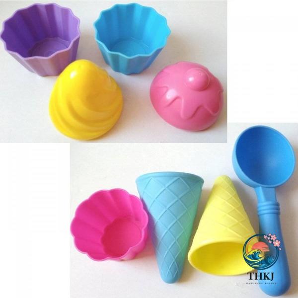 サイズ F サイズについての説明 アイスクリームやさんごっこができる幼児からキッズまでのお砂場おもちゃシリーズ。アイスがかんたんに作れるスコップ・コーン2個・カップ1個のAセット。ソフトクリームやアイス型2個とカップ2個のBセット。ABフル...