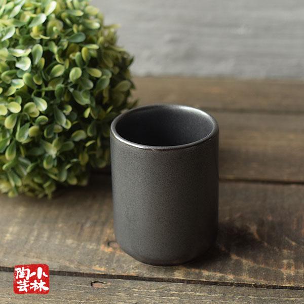 正規で売れない、ちょっと訳あり品をお安くご提供します。【　サイズ　】　直径：6.5×高さ：8.5cm【　材質　】　陶磁器【　容量　】　190g　200ml【　質感　】　なめらかな手触り　※日本製（美濃焼）　※電子レンジ・食洗機対応注意事項こ...