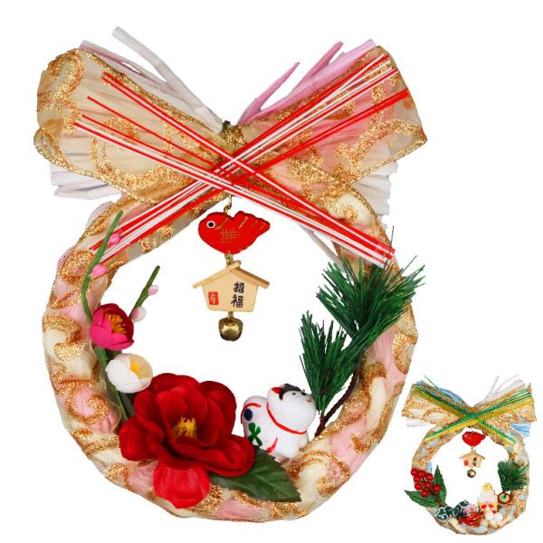 ミニサイズで可愛いらしいお正月しめ縄リースです。一際目が行くパステルカラーを使用しております。商品サイズ：約  横幅16×高さ19cm×厚さ5cm (吊紐部分を含みません)※１つ１つ手作りのため、若干商品サイズが異なる場合がございますがご了...